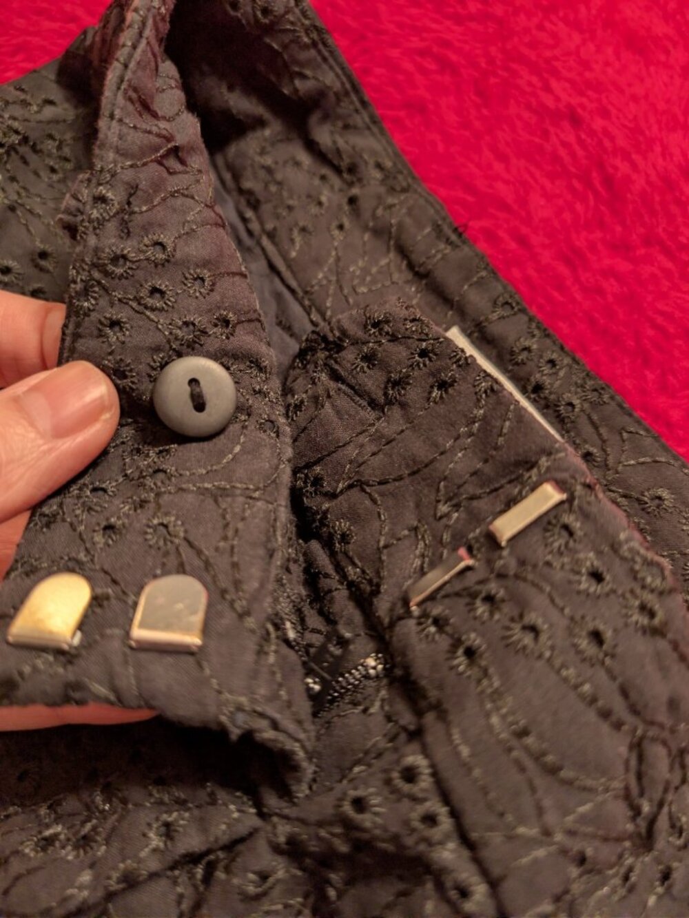 LOFT Riviera Shorts Women's Size 8 Black Cotton Eyelet Embroidered Floral Summer - Picture 9 of 9